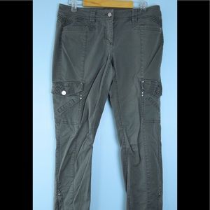 WHBM Slim Ankle Size 6 green jeans